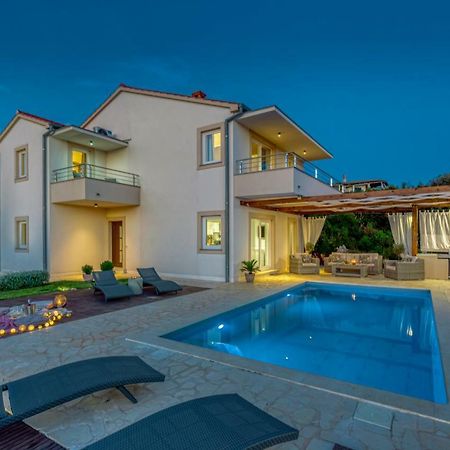 Villa Gellia Ugljan Εξωτερικό φωτογραφία